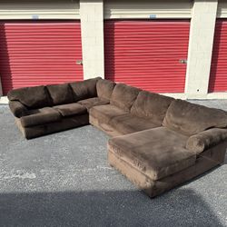 Super Comfy Nice Brown Sectional Couch 🔥🔥