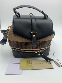 Burberry Purse Used