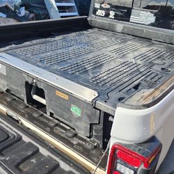 Jeep Gladiator Decked drawer system