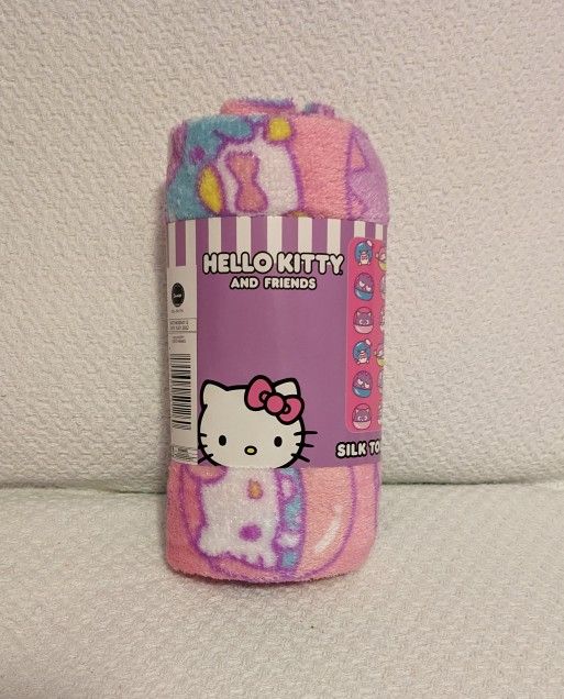Blanket Hello Kitty And Friends Silk Touch Throw
