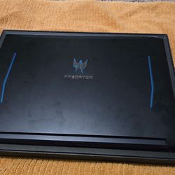 Acer Predator Helios 300 Gaming Laptop