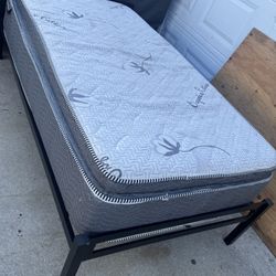 Nice Twin Bed With Good Mattress