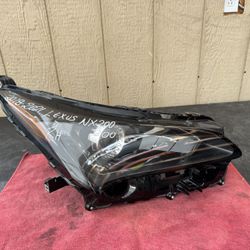 2018 2018 2020 2021 LEXUS NX 200/300 RIGHT SIDE HEADLIGHT OEM USED 