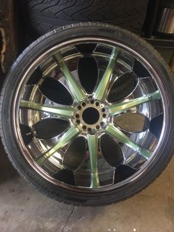 Set of 4 wheels by velocity. Rims with tires includied. !