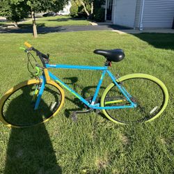 Selling Adult Bike 