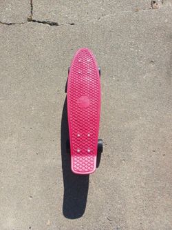 Penny Board Burgandy/Black 22"
