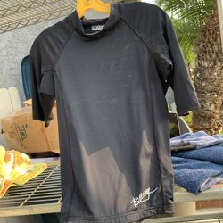 Rash guard