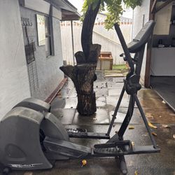 Matrix Fitness Exercises Bike 