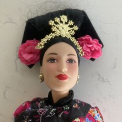 Mattel Chinese Barbie Doll Of The World