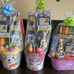 Easter Baskets 🐣