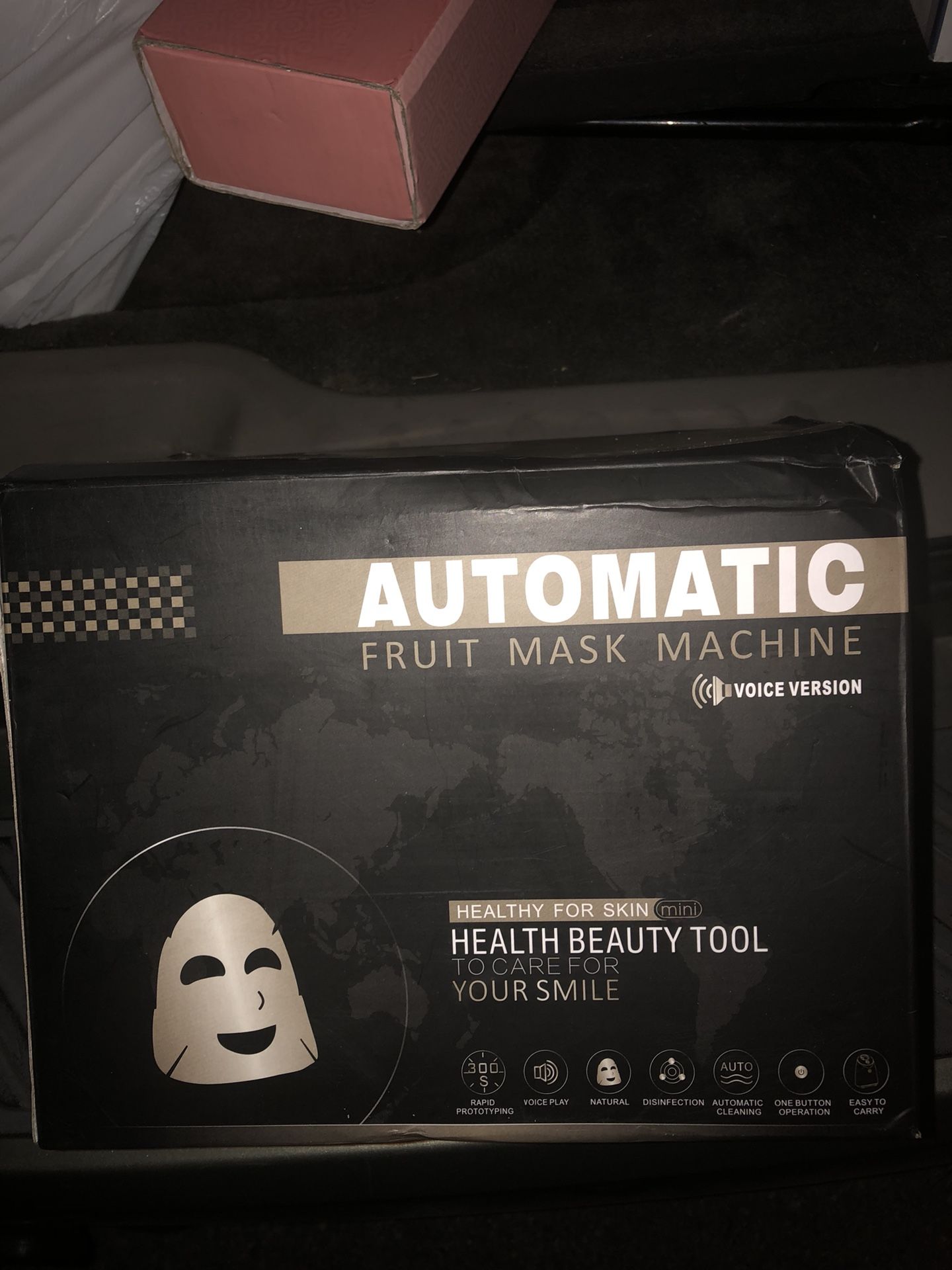 Automatic face mask machine
