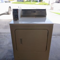 Coin-op Whirlpool Dryer (GAS)