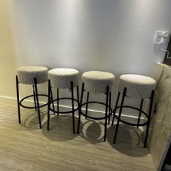 Bar Stools 