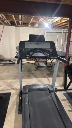 Reebok 8100 ES Treadmill