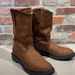 Red Wing Shoes (Style: 1105 Size: 9 Width: E2)