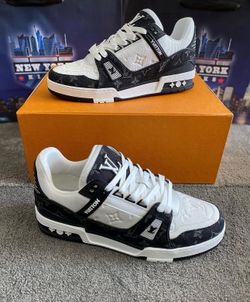 LV trainer shoe