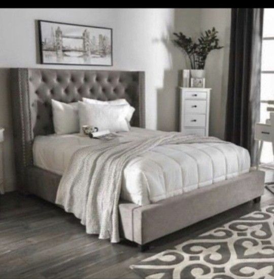 Queen Bed Frame With Mattress 