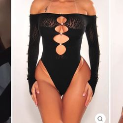 BLACK PEARL OFF SHOULDER CUT OUT LONG SLEEVE SEAMLESS BODYSUIT