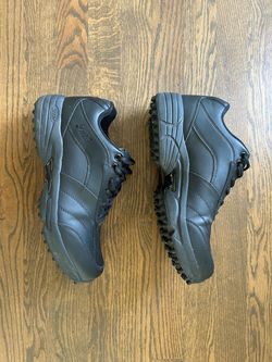 3N2 Low Cut Shoes Size 10.5