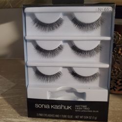 Sonia Kashuk 3 pair Faux eyelashes