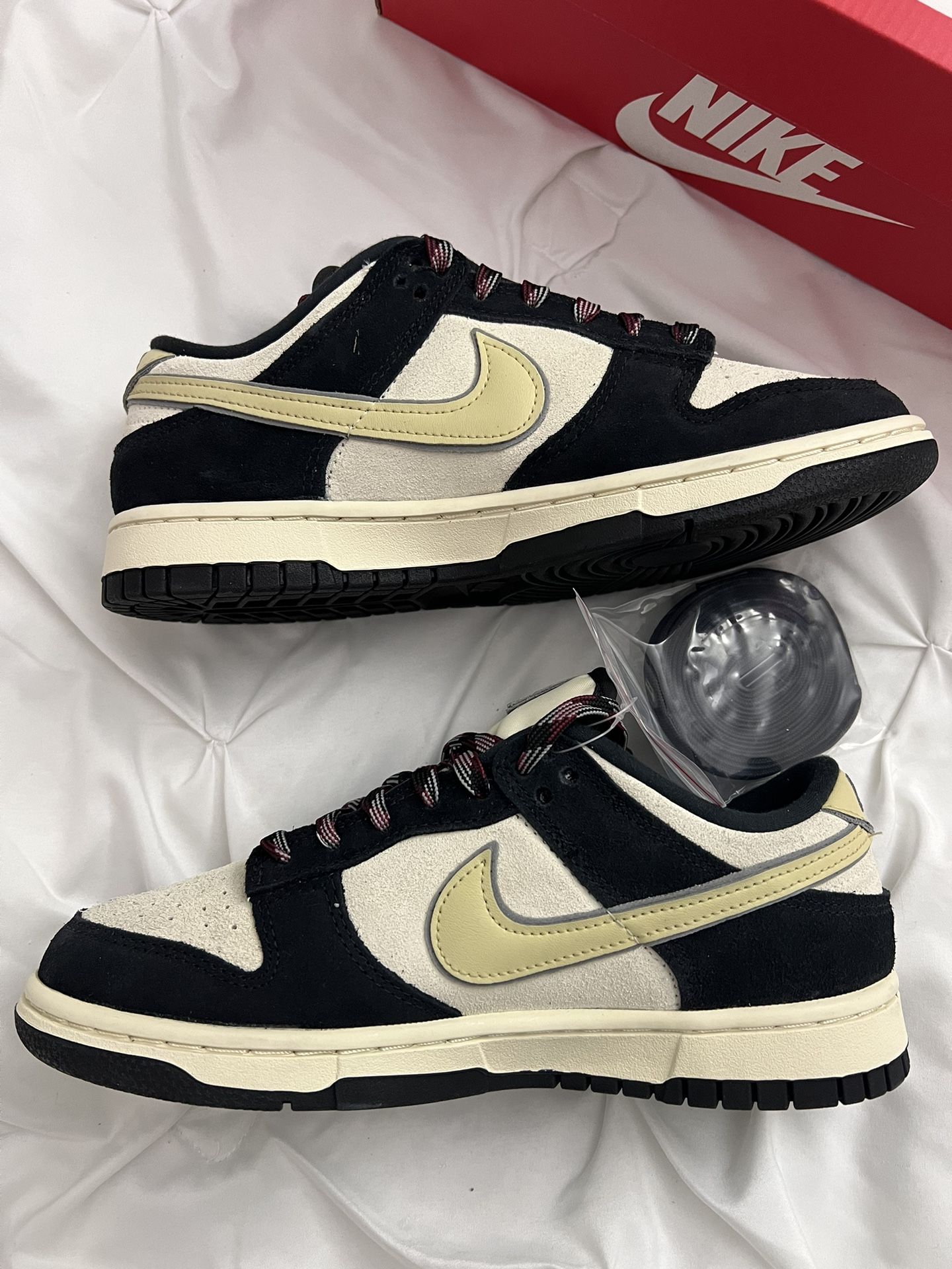 Black Suede Suede Sb Dunks NIKE SB DUNK LOW DUCK OF THE FEATHER