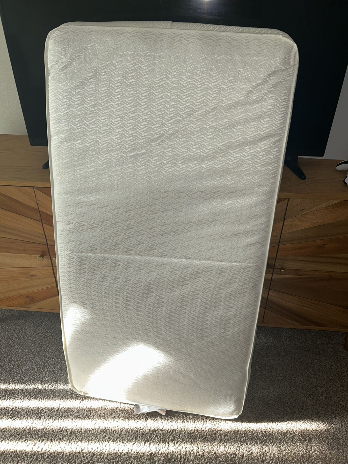 Crib Mattress& Bed Sheets