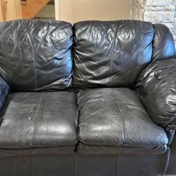 2 person leather black couch