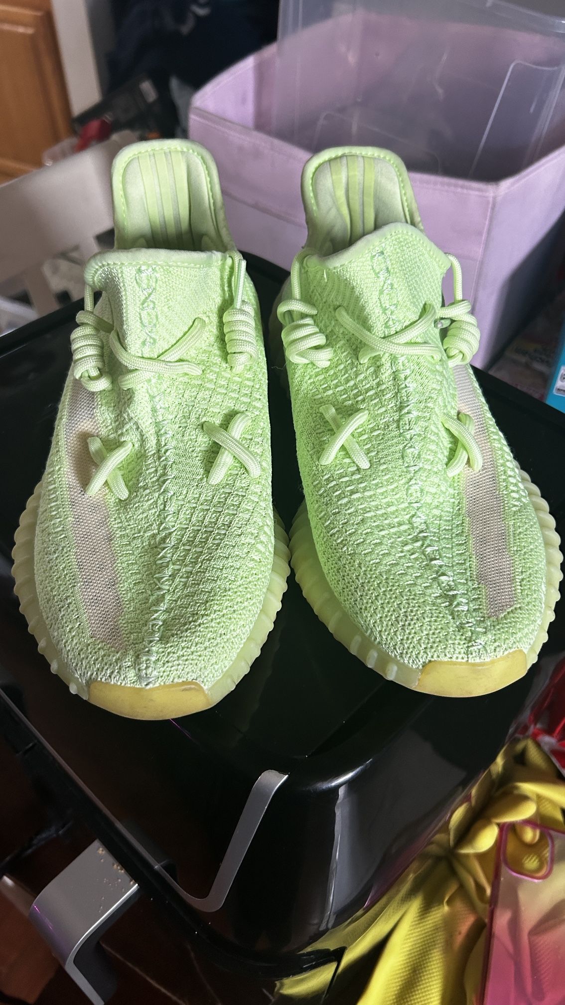 adidas Yeezy Boost 350 V2