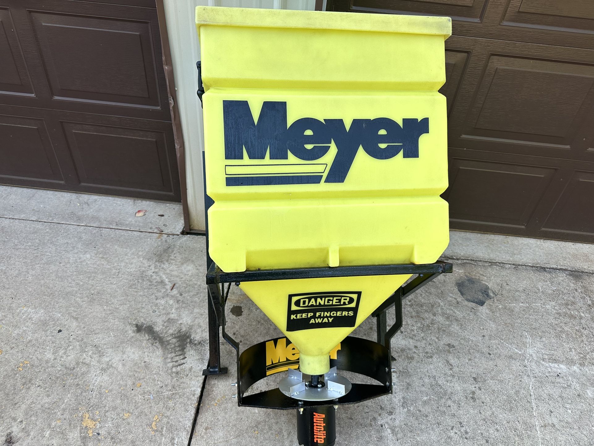 Meyers Salt Spreader