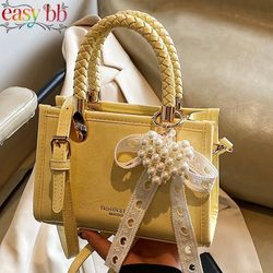 Summer new Korean-style niche high-value fashionable minimalist commuter small crossbody bag for women square bag