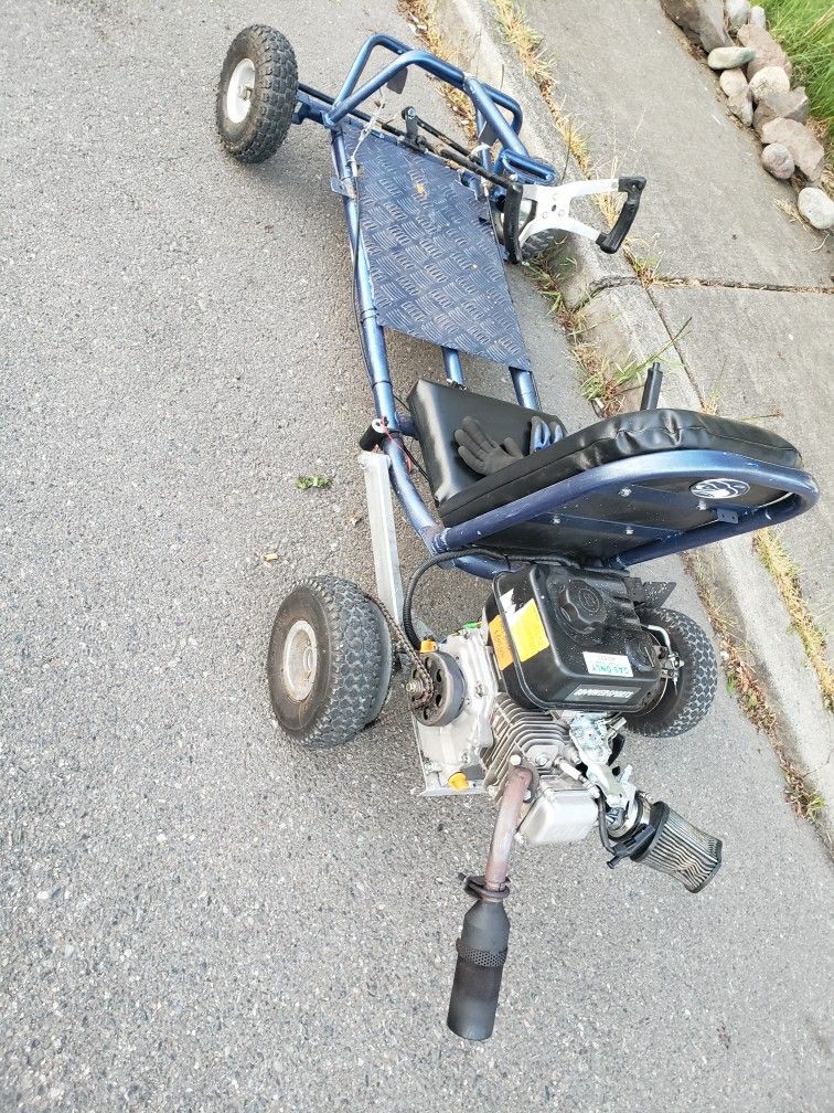 Photo Full Size 1 Seater Go Kart , The Motor Will Be A New 212 Cc Predator 6.5 Horse Power Brand New Out Of The box ,