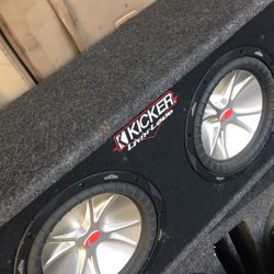 10 inches Kicker 1600 watts