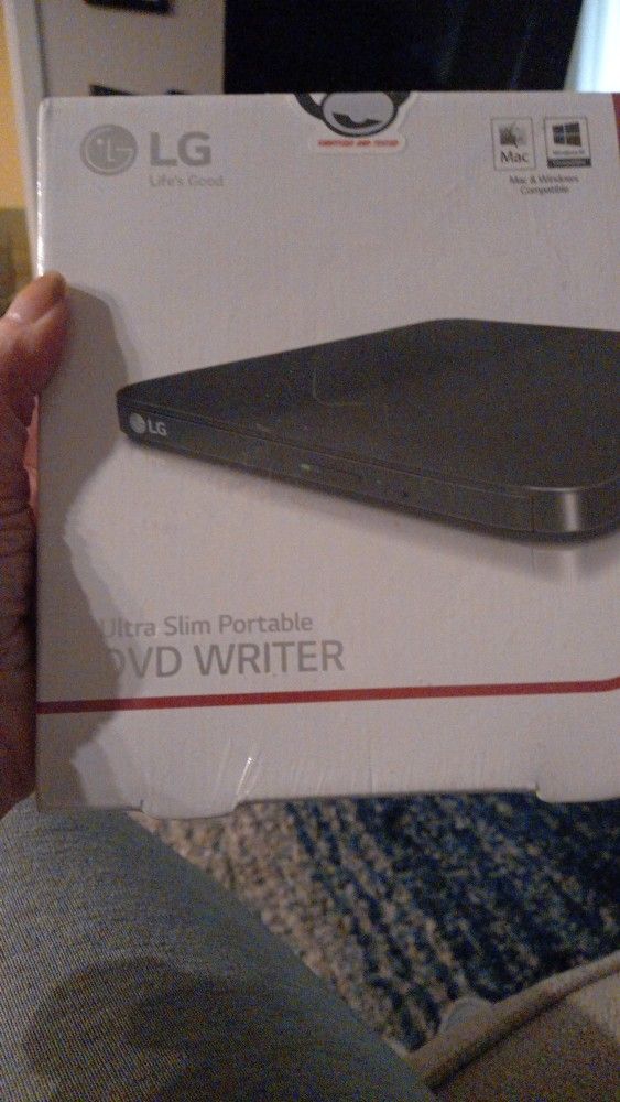 Ultra Slim Portable DVD WRITER