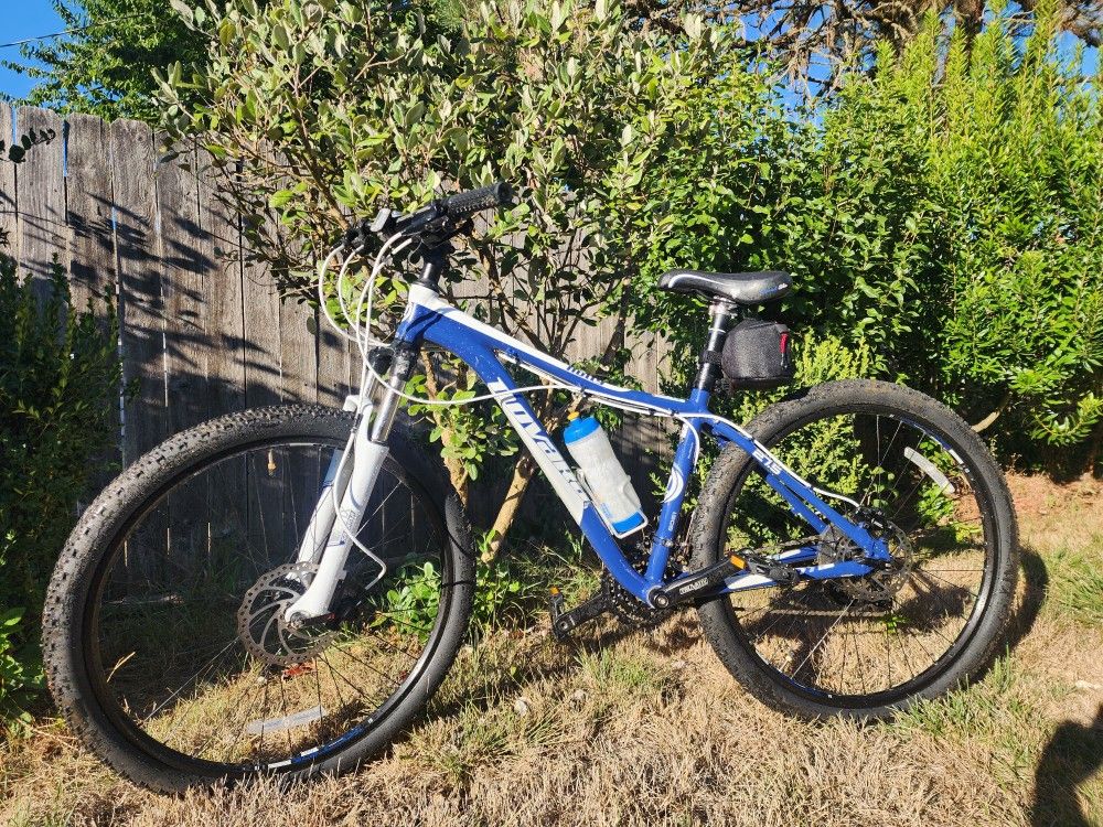 Nova Holly Mountain Bike with Helmet