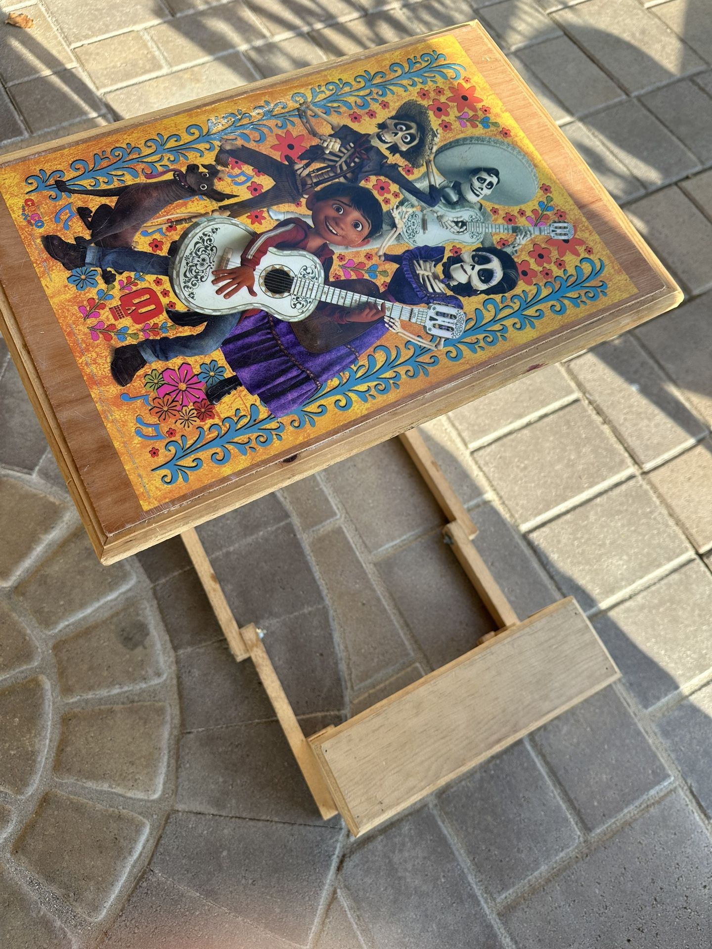 “Coco” Wooden School Desk