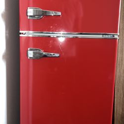 Bangson Mini Fridge