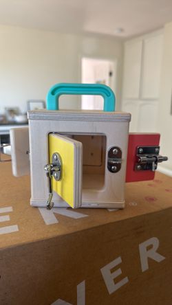 Lovevery Box