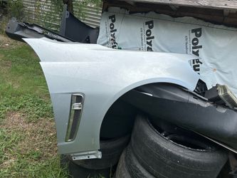2014-17 Chevy SS right side fender in silver