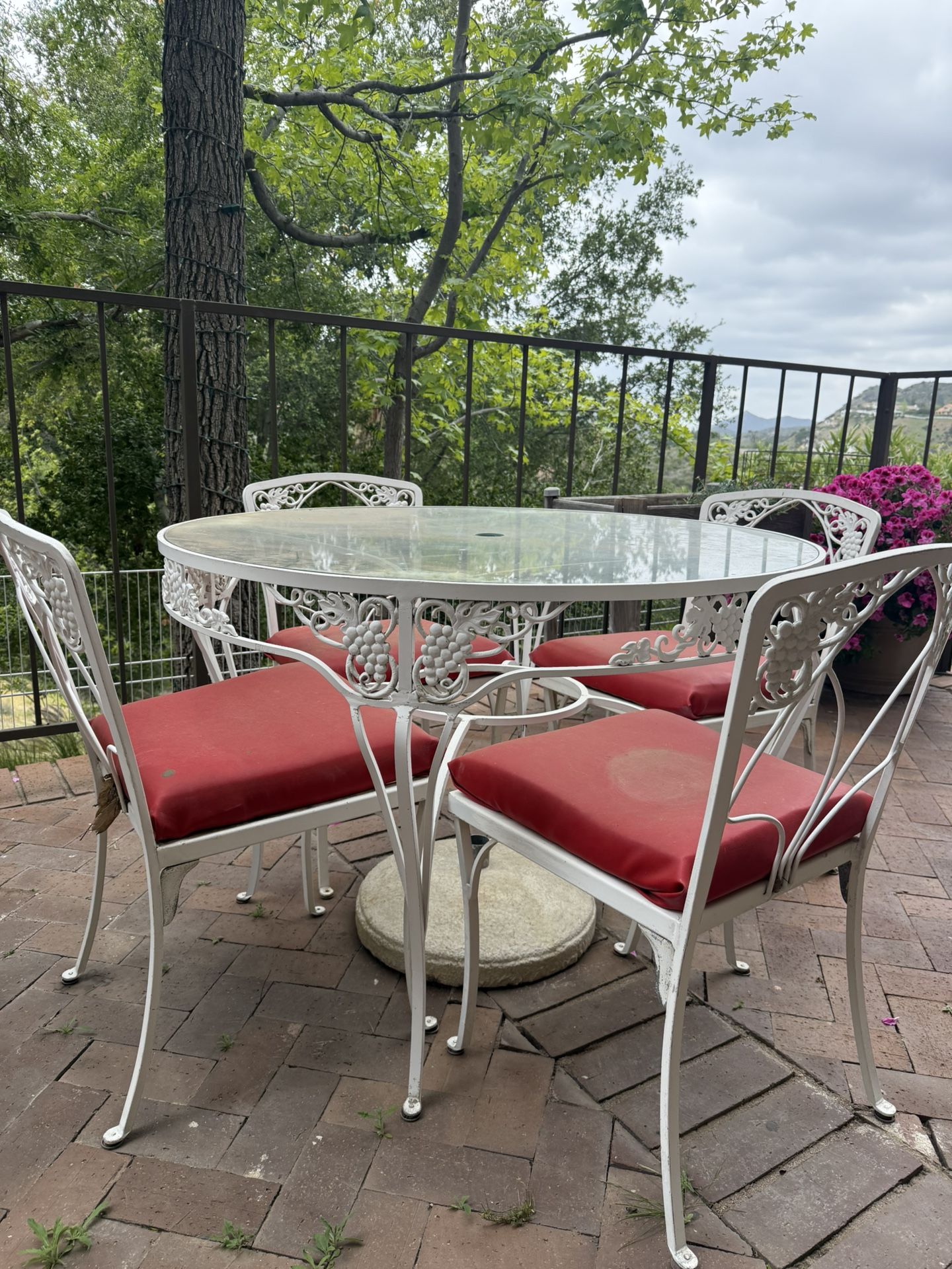 Vintage Woodard Patio Set