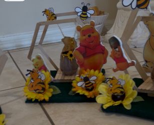 Winnie The Pooh Centerpiece And Honey Pot Baby Showers Favors 