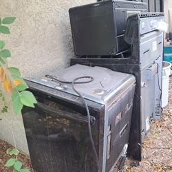 Gas Stove Microway And Dish Washer Set For $300