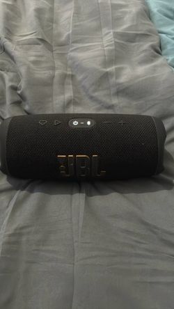 JBL charge 5