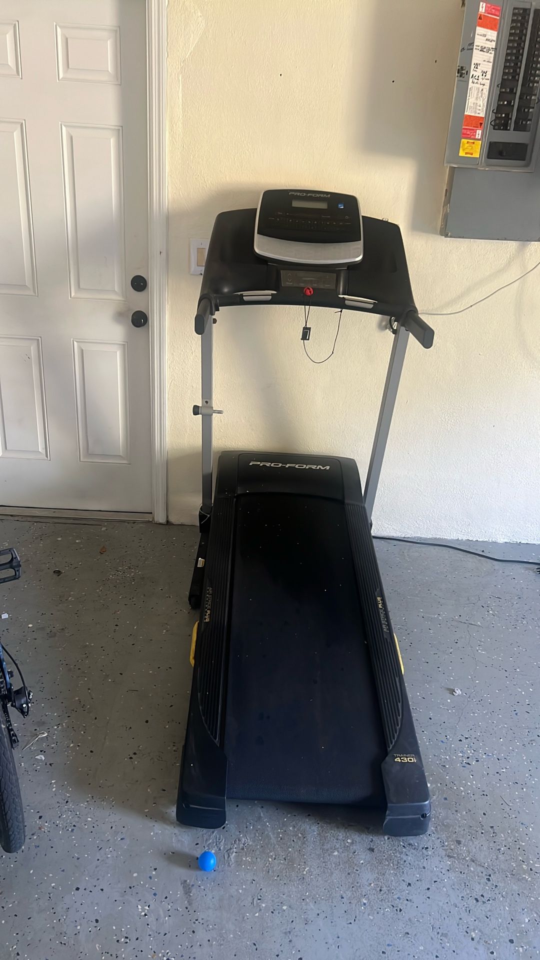 Treadmill,
