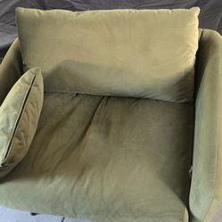 Oversized Mid-Century Modern Style Chair -Free