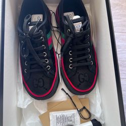 Gucci Shoes 