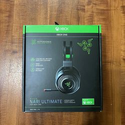 Razer Nari Ultimate  Xbox/PC Version Headphones.