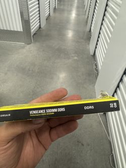 CORSAIR VENGEANCE 64GB 2x32GB DDR5 4800MHz C40 SODIMM Laptop Memory