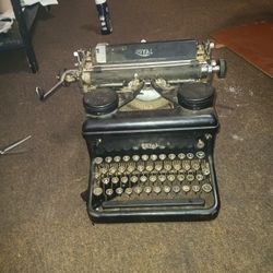 Rare 1930's Antique ROYAL KH-1727189