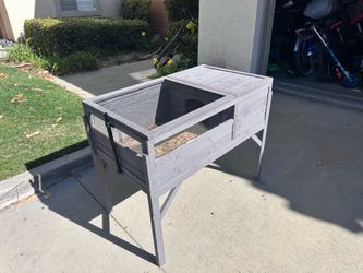 Wooden Tortoise / Hamster Habitat