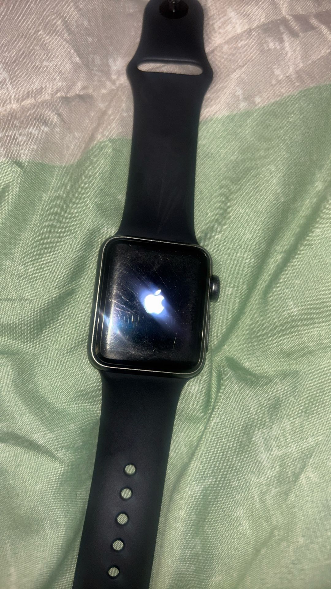 Apple Watch 38mm S3 With Charger